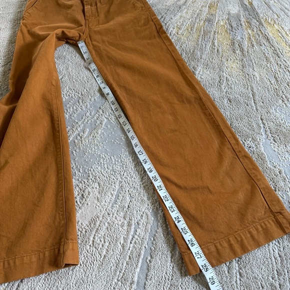 Classic Tan Women's Straight Leg Jeans - Picture 3 of 8